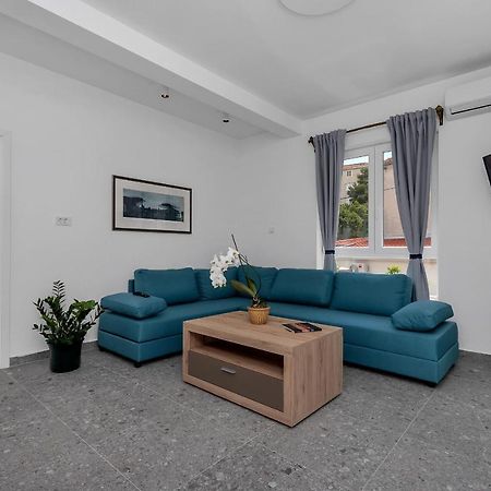 Apartment Mediteraneo Макарска Екстериор снимка