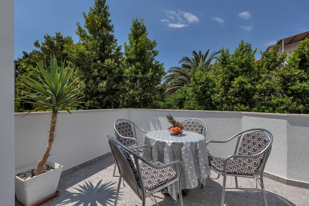 Apartment Mediteraneo Макарска Екстериор снимка